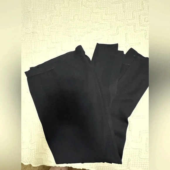 St. John Pants - St John Evening by Marie Gray.  Luxurious pants.   Smoke free home.